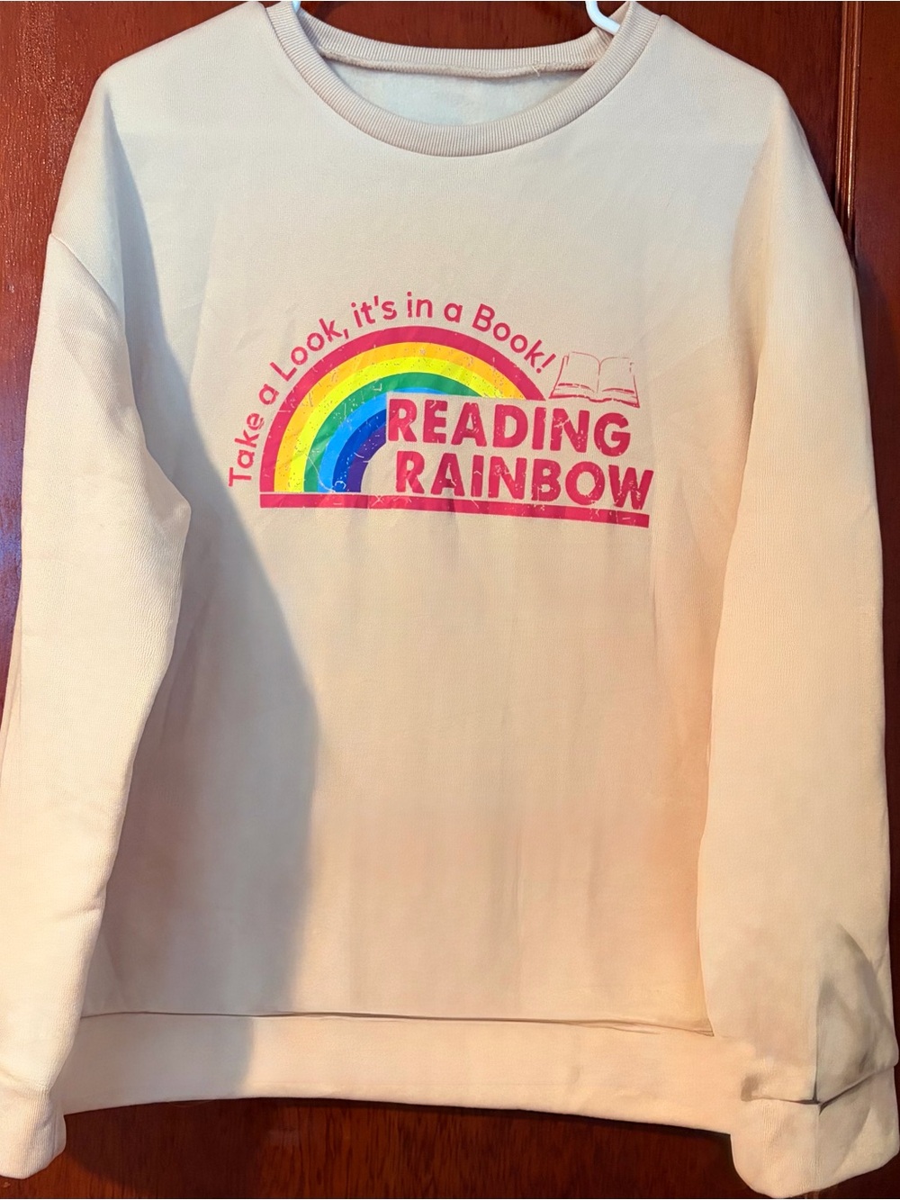 Reading Rainbow Graphic Crewneck Sweatshirt Vintage Style - Cream, Large
